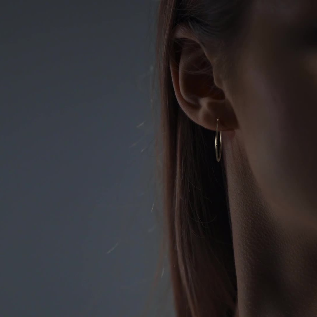 Arete Arracada Lisa Para Mujer De Oro Puro De 14k