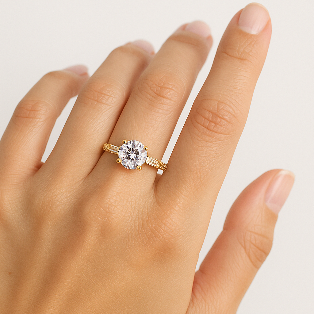 Anillo De Compromiso De Oro 10k Con Piedra Zirconia