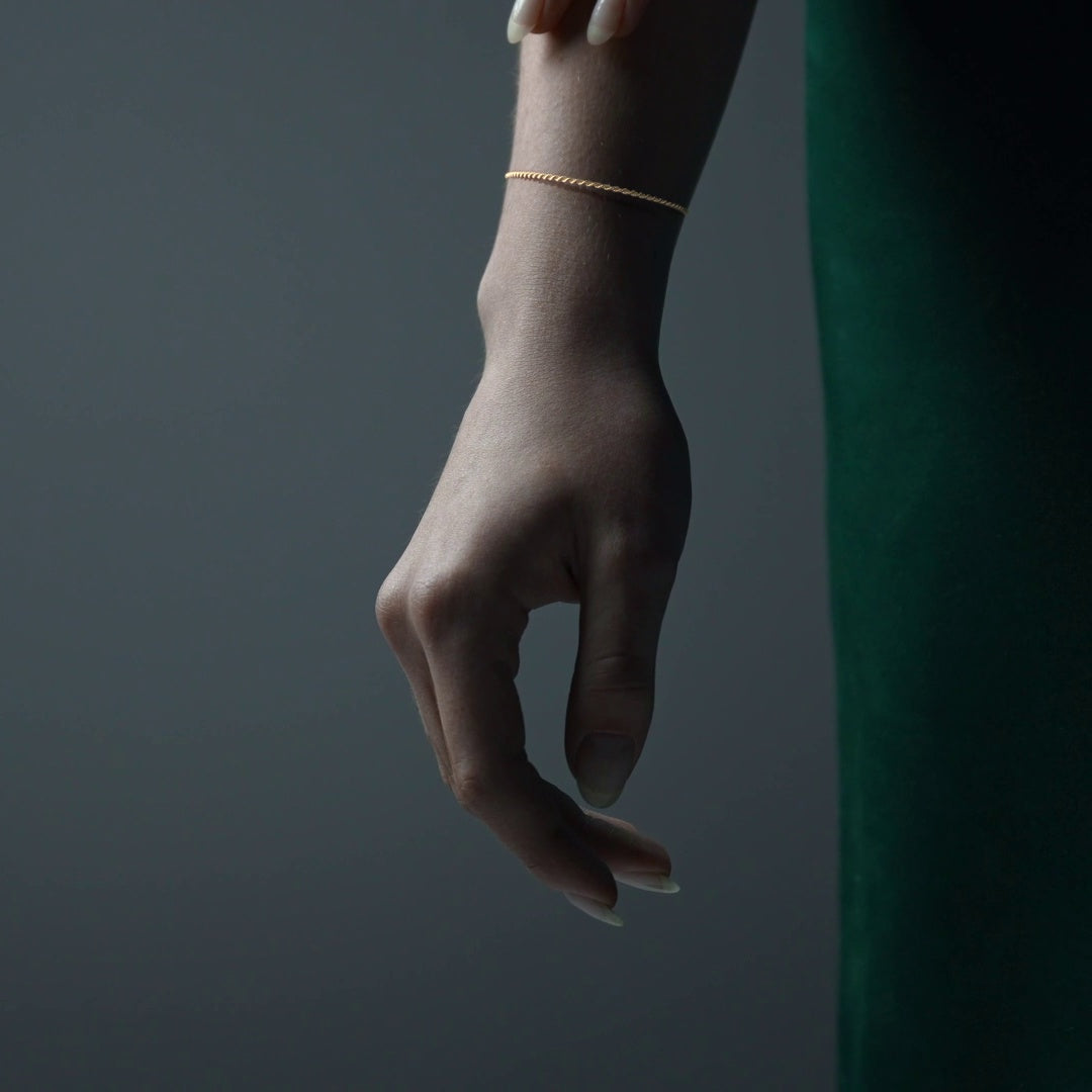 Pulsera de Oro de 14K para Mujer Estilo Torsal | Joyería Fina Italiana