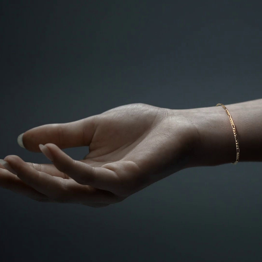 Pulsera De Oro 14k Figaro Solida De 18.5 Cm Calibre 2mm