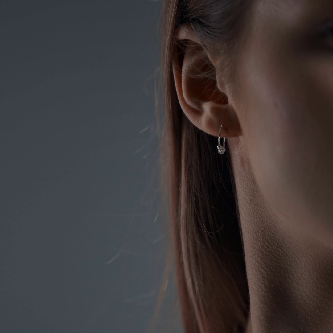 Arete De Plata Ley 925 Para Mujer Con Bola Diamantada