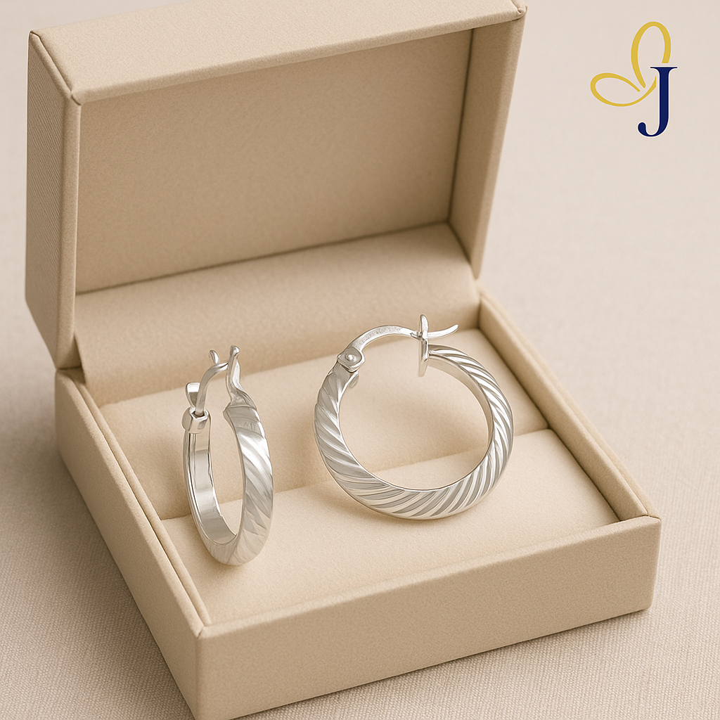 Arete De Tubo Triangular Diamantado De Plata 925 De 12mm