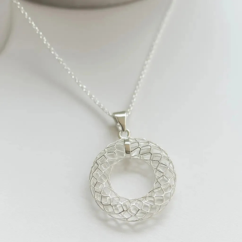 Collar 3d Circulo De Maya Para Mujer De Plata 925