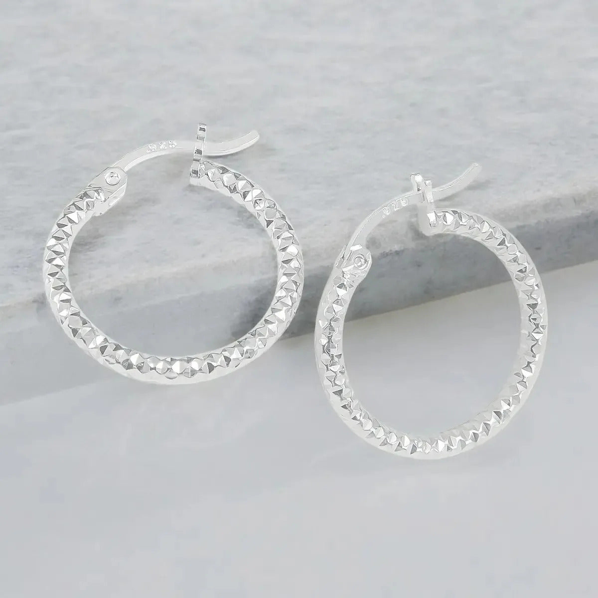 Arete Arracada Diamantada De Plata 925 Para Mujer 30mm Panal
