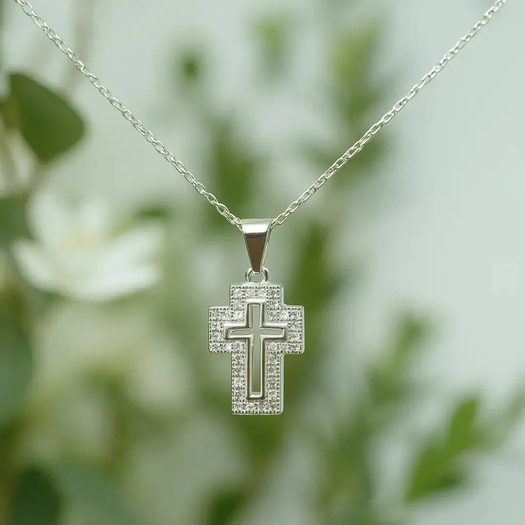 Collar De Cruz Con Zirconias Unisex De Plata 925