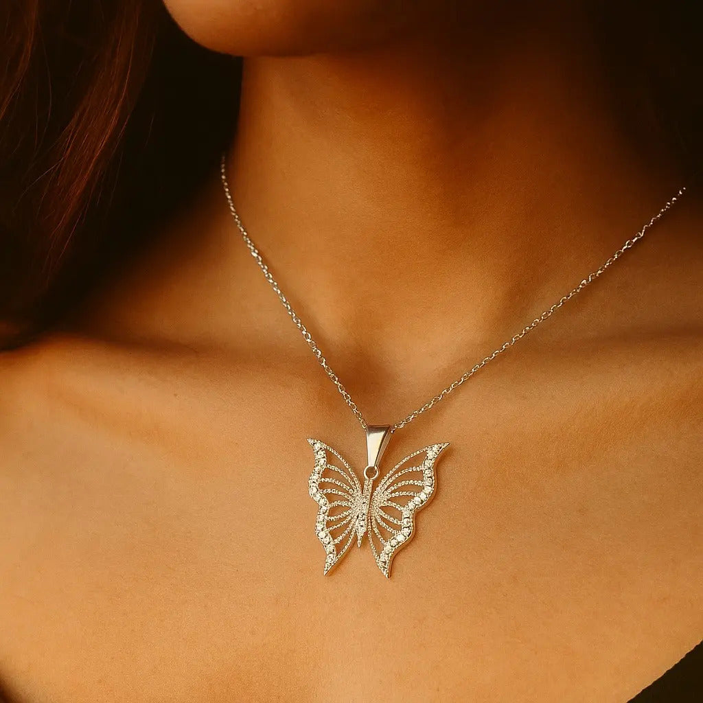 Collar De Mariposa Con Zirconias Para Mujer De Plata 925