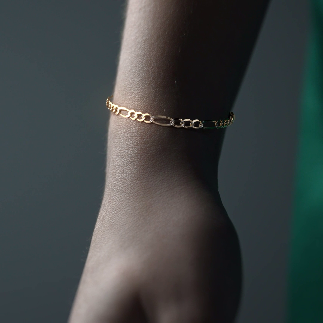 Pulsera de Oro 10K Estilo Figaro Italiano | Brazalete Elegante de Joyería Fina