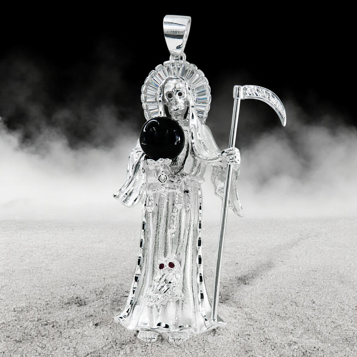 Dije De Santa Muerte De Plata 925 2.7cm